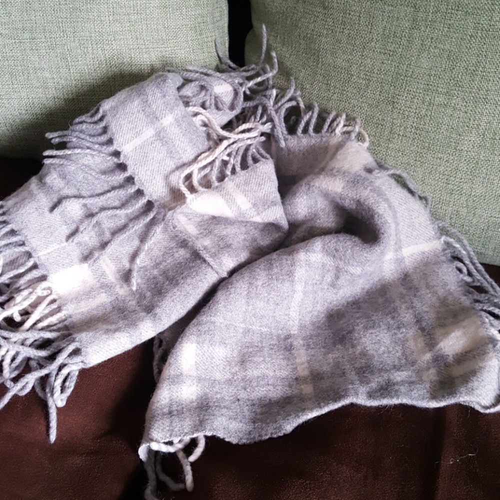 Banana Republic Scarf